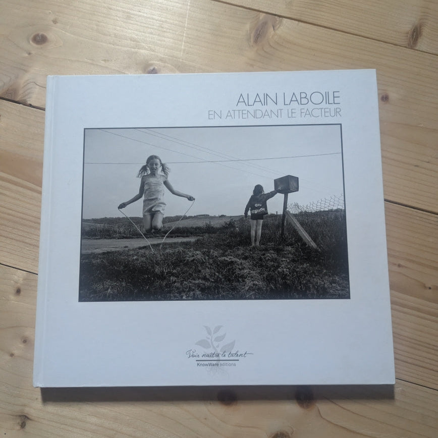 En attendant le facteur